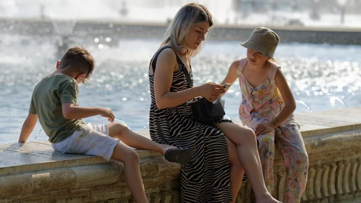 What No One Tells You About Parenting in the 21st Century